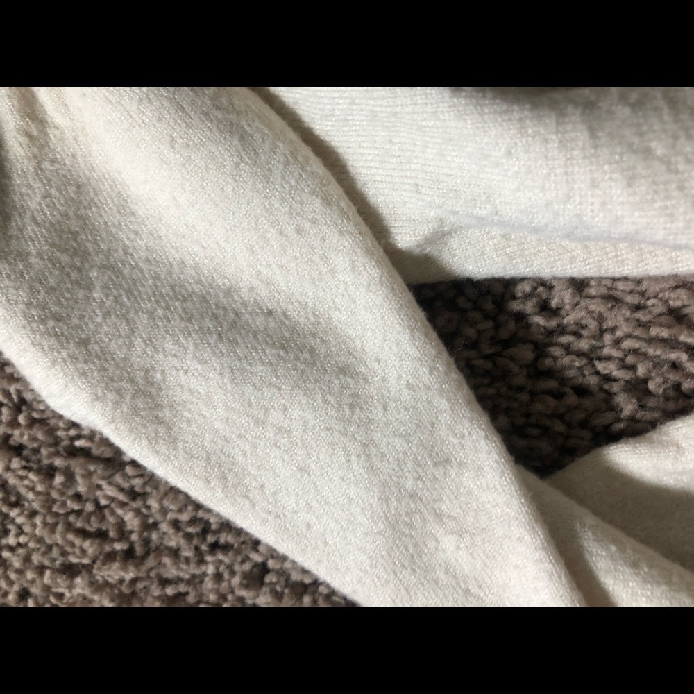 Zara Side Ruffle Cropped Sweater - Picture 7 of 7